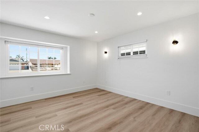 Building Photo - 18584 Redwood Cir