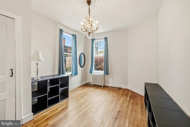 Building Photo - 1339 T St NW