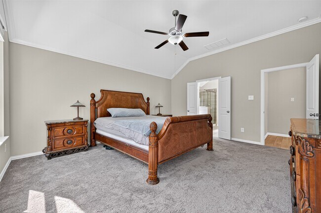 Building Photo - 4550 Shallow Ember Dr