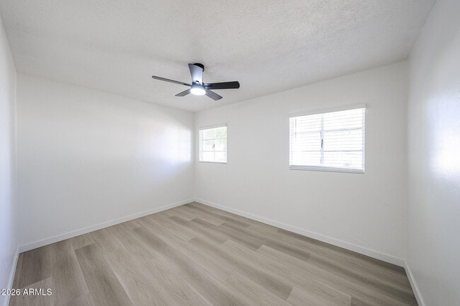 Building Photo - 2945 N 19th Ave
