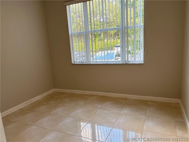 Building Photo - 4602 SW 160th Ave