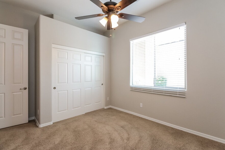 Building Photo - 4626 S Marble St