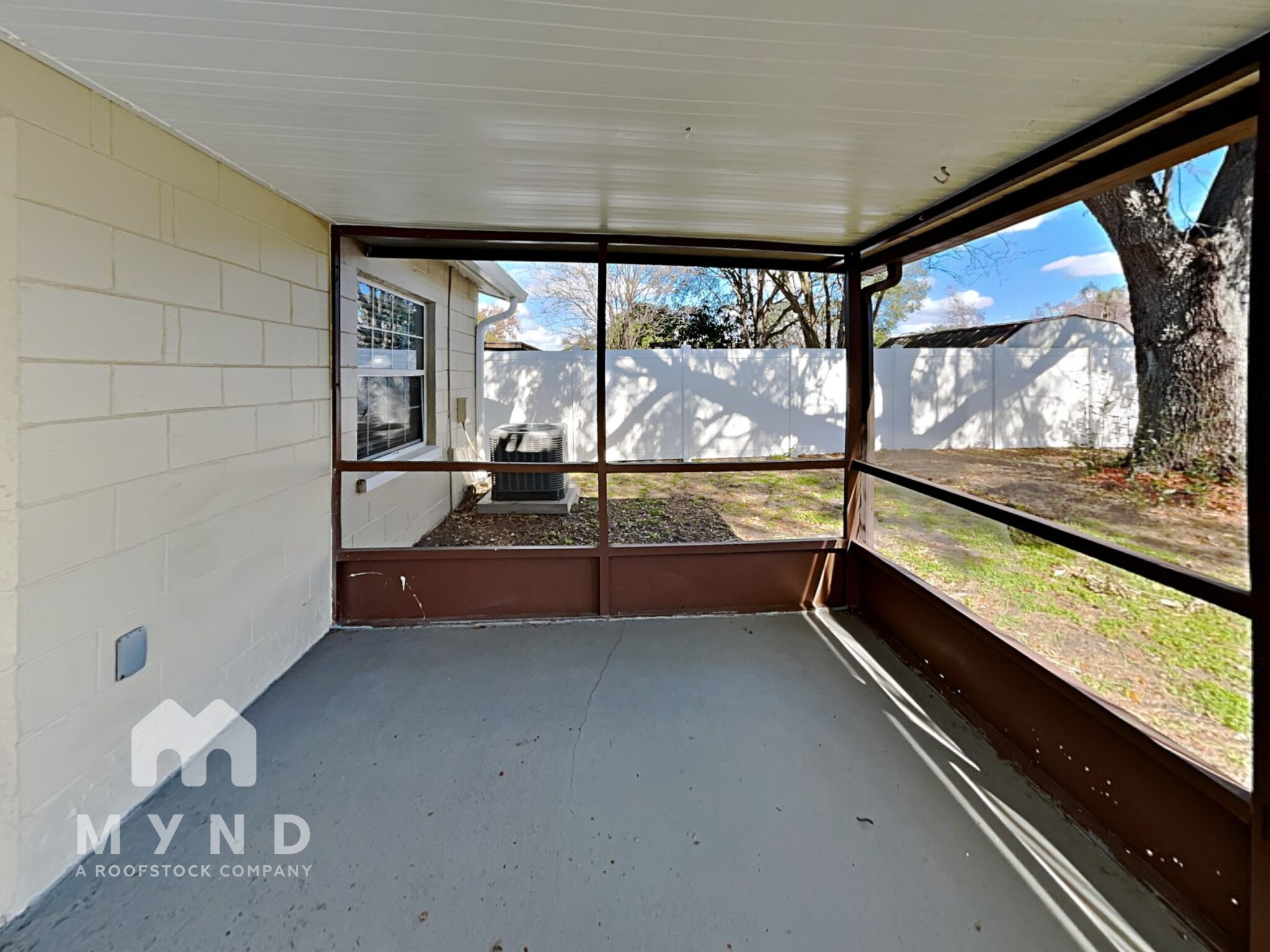 Building Photo - 1065 Bridlewood Way