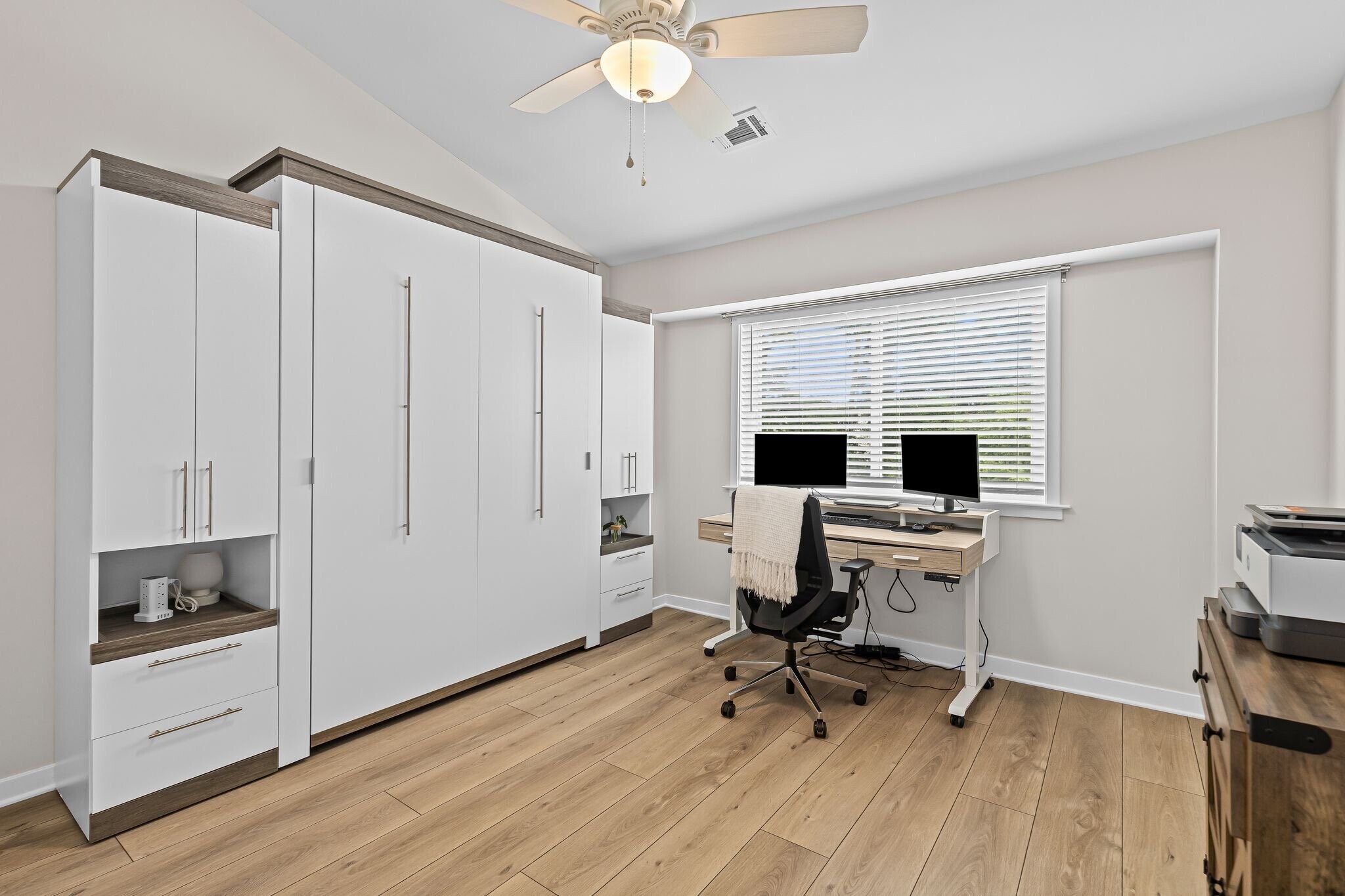 Building Photo - 850 Ilex Ct