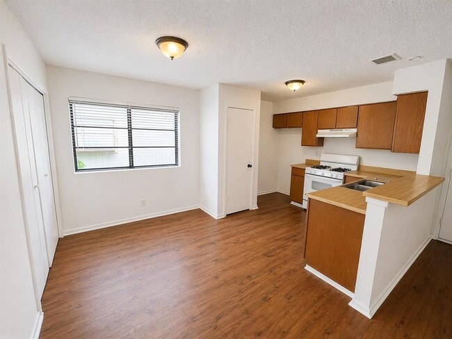 Building Photo - 2307 Rachael Ct