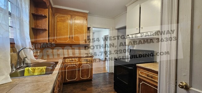 Building Photo - 1000 E Lafayette St