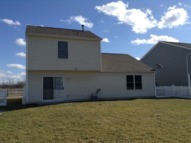 Building Photo - 3894 Snowshoe Ave