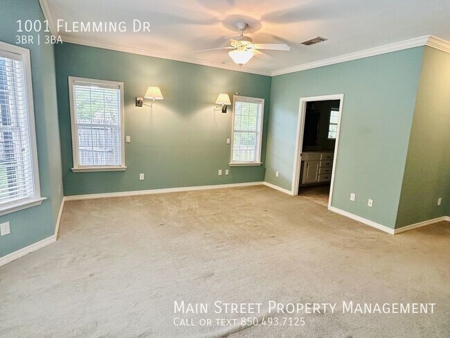 Building Photo - 1001 Fleming Dr