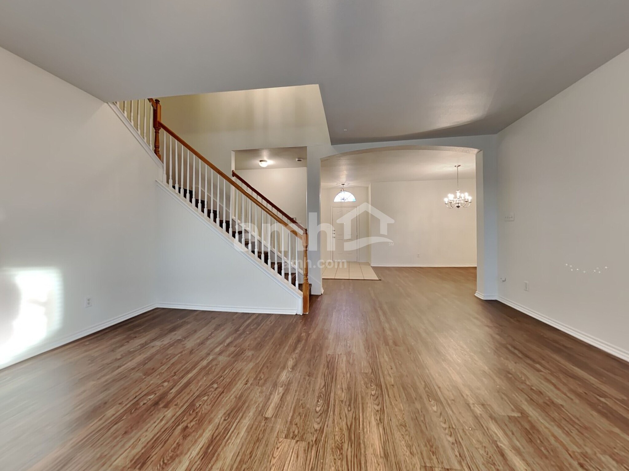 Building Photo - 2609 Alpena Dr
