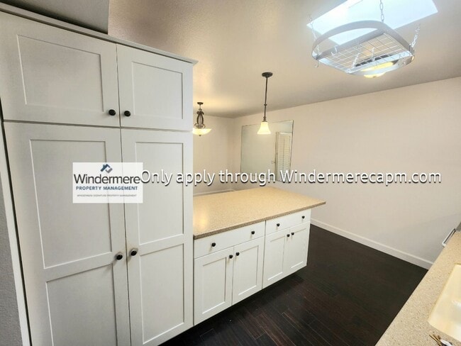 Building Photo - Halfplex Gem at River College Square- Available Now!