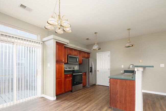 Building Photo - 2792 Gateway Park Ln
