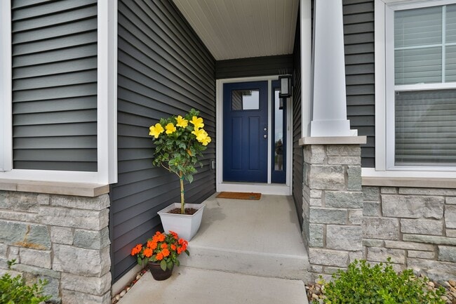 Building Photo - Gorgeous 3 Bedroom Home in Edwardsville