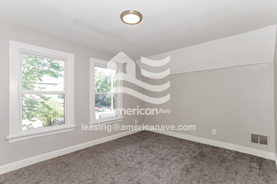 Building Photo - 4503 Decoursey Ave