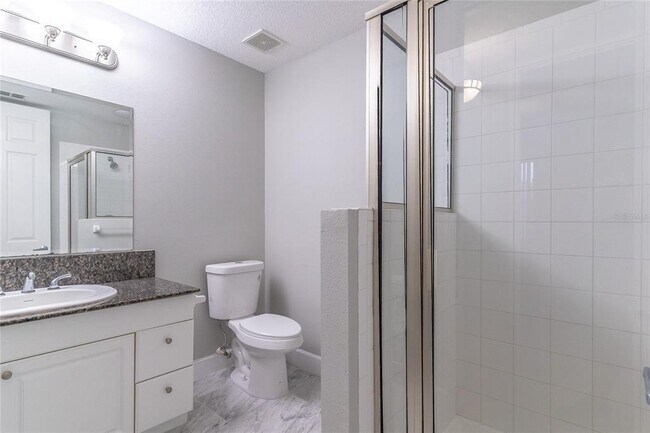 Building Photo - 2045 Grand Oak Dr