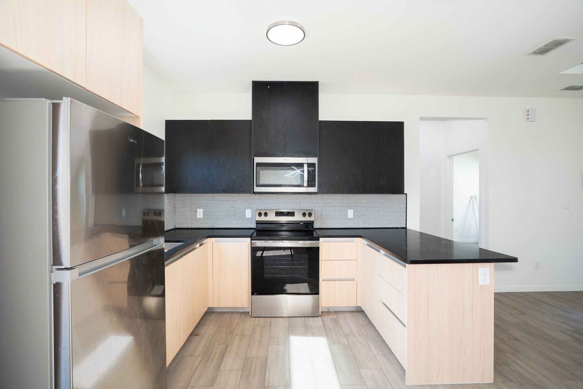 Building Photo - 12509 N 40th St