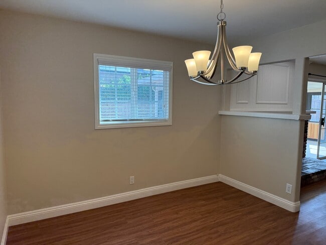 Building Photo - 2777 N Galley St