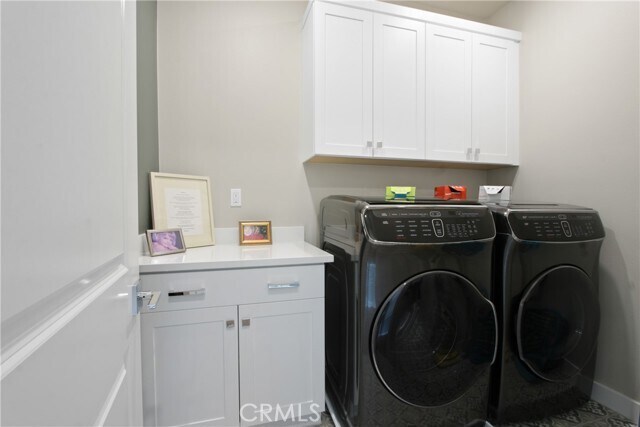 Building Photo - 171 Denali