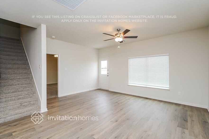 Building Photo - 10025 Pilot Pl