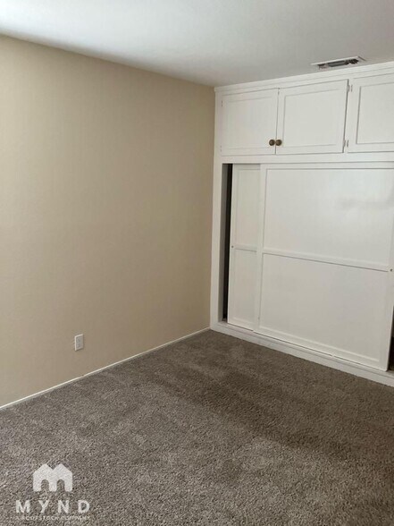Building Photo - 3401 Tembrook Dr