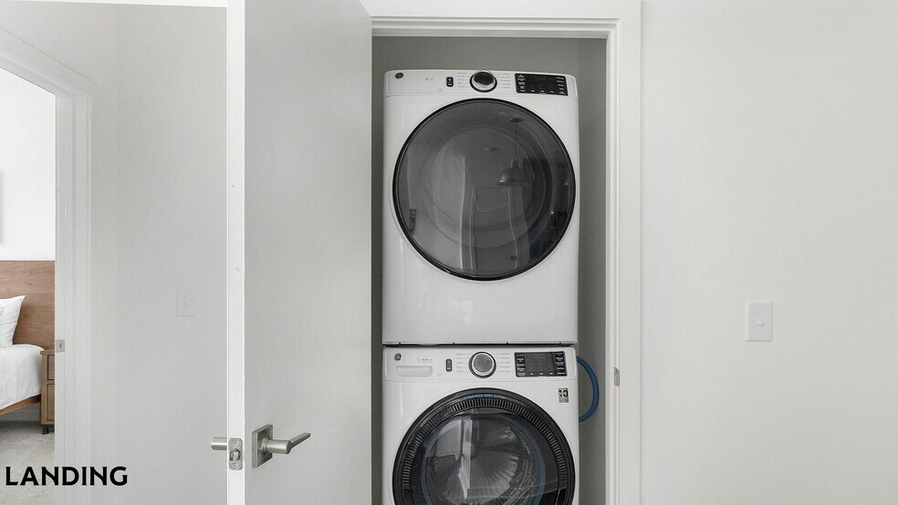 Building Photo - 2110 Birkhall St