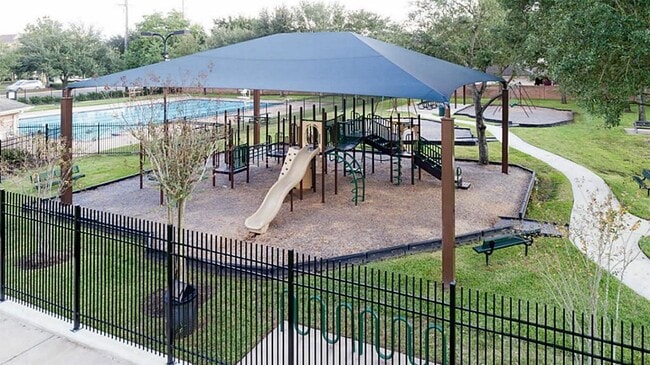 Building Photo - 15629 Ashbournne Springs Ln