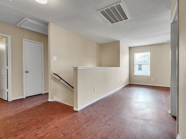 Building Photo - 5018 Blue Spruce Hill St