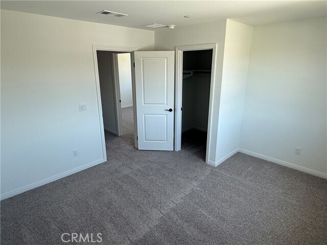 Building Photo - 4470 Hickory Ct