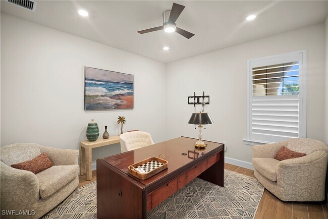 Building Photo - 9774 Everglades Dr