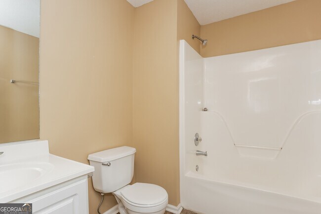Building Photo - 4530 Talon Way