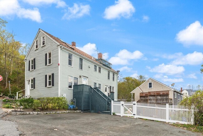 Building Photo - 19 Granite St
