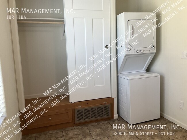 Building Photo - 5200 E Main St