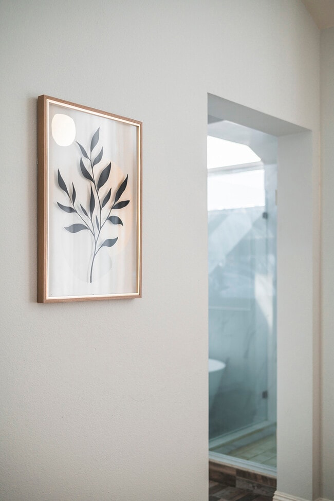 Building Photo - 1519 Walnut Ave