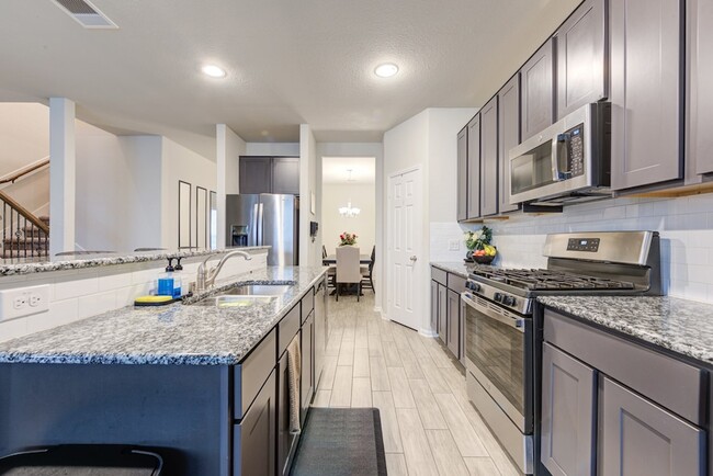 Building Photo - 3327 Etring Ln