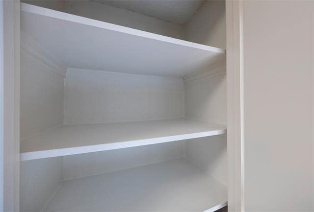 Building Photo - 4457 Jenning Dr