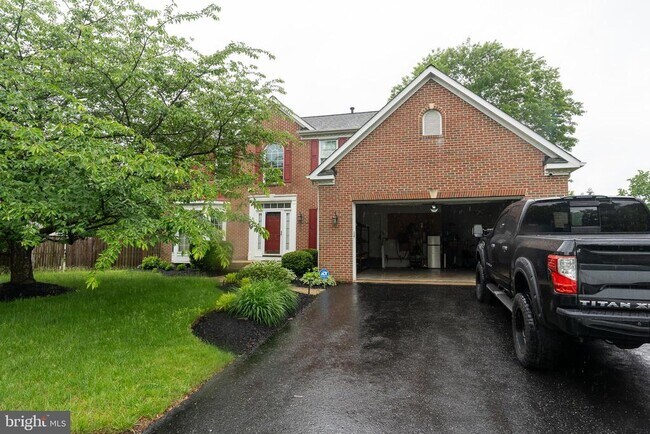 Building Photo - 6004 Glenn Station Ct