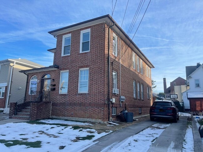 Primary Photo - 215-34 36th Ave