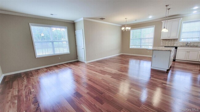 Building Photo - 101 Canter Ct