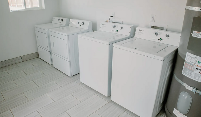 Building Photo - Fully Furnished LOFT Studio Apartment!