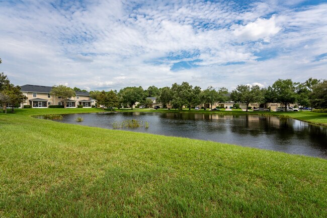 Building Photo - 9859 Tivoli Villa Dr