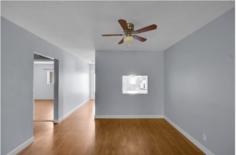 Building Photo - 2115 NE 42nd Ct