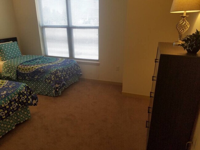 Building Photo - N72W13536 Lund Ln