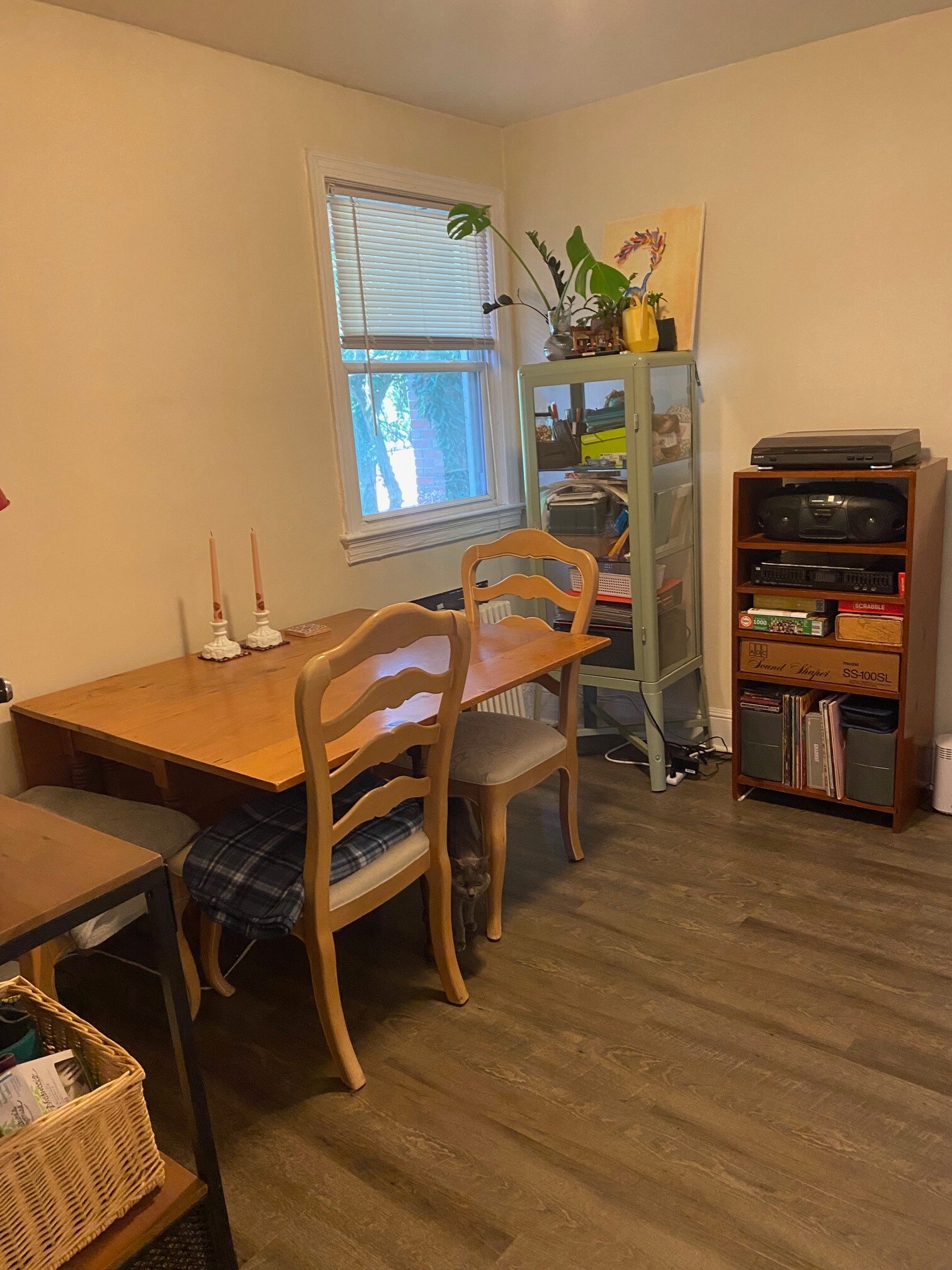 dining room - 8513 Flower Ave