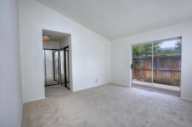 Building Photo - 6054 Ashley Pl