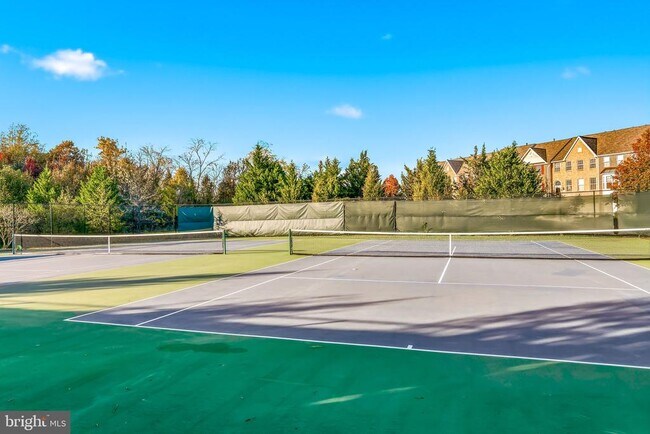 Building Photo - 612 Marina Landing Ln