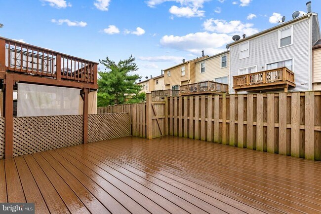 Building Photo - 7302 Rokeby Dr