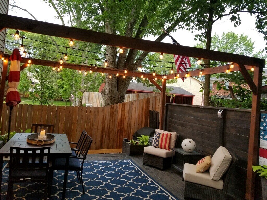 Private entertaining deck. Fenced on all sides. - 210 Heritage Ln