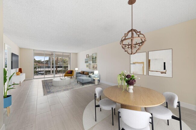 Primary Photo - 920 Dogwood Dr