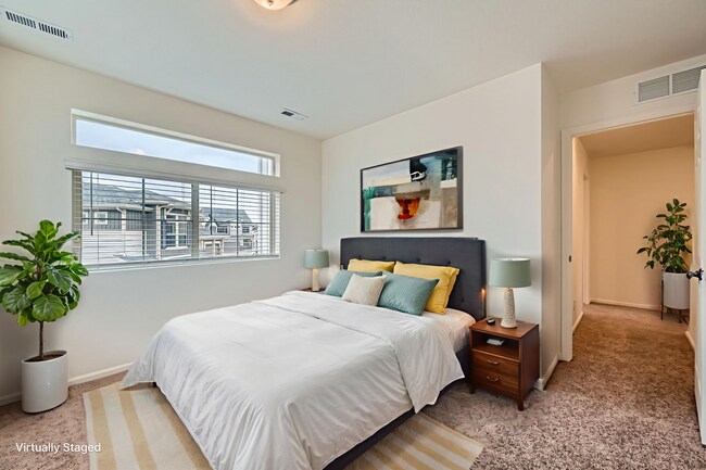 Building Photo - Updated 3-Bed Home with 2-Car Garage in Reunion Metro District