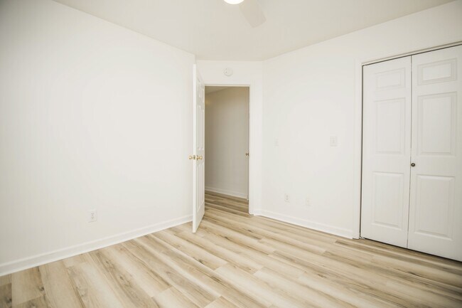 Building Photo - 106 Oohleeno Way