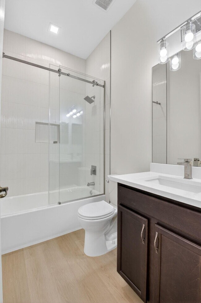 Building Photo - 10562 Cape Delabra Ct